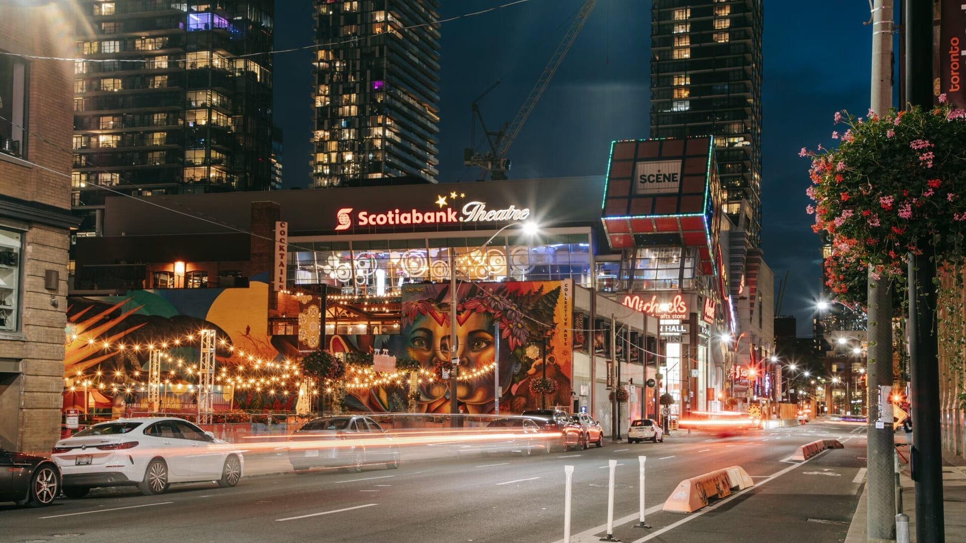 Entertainment District – Toronto’s Hub for Arts and Nightlife