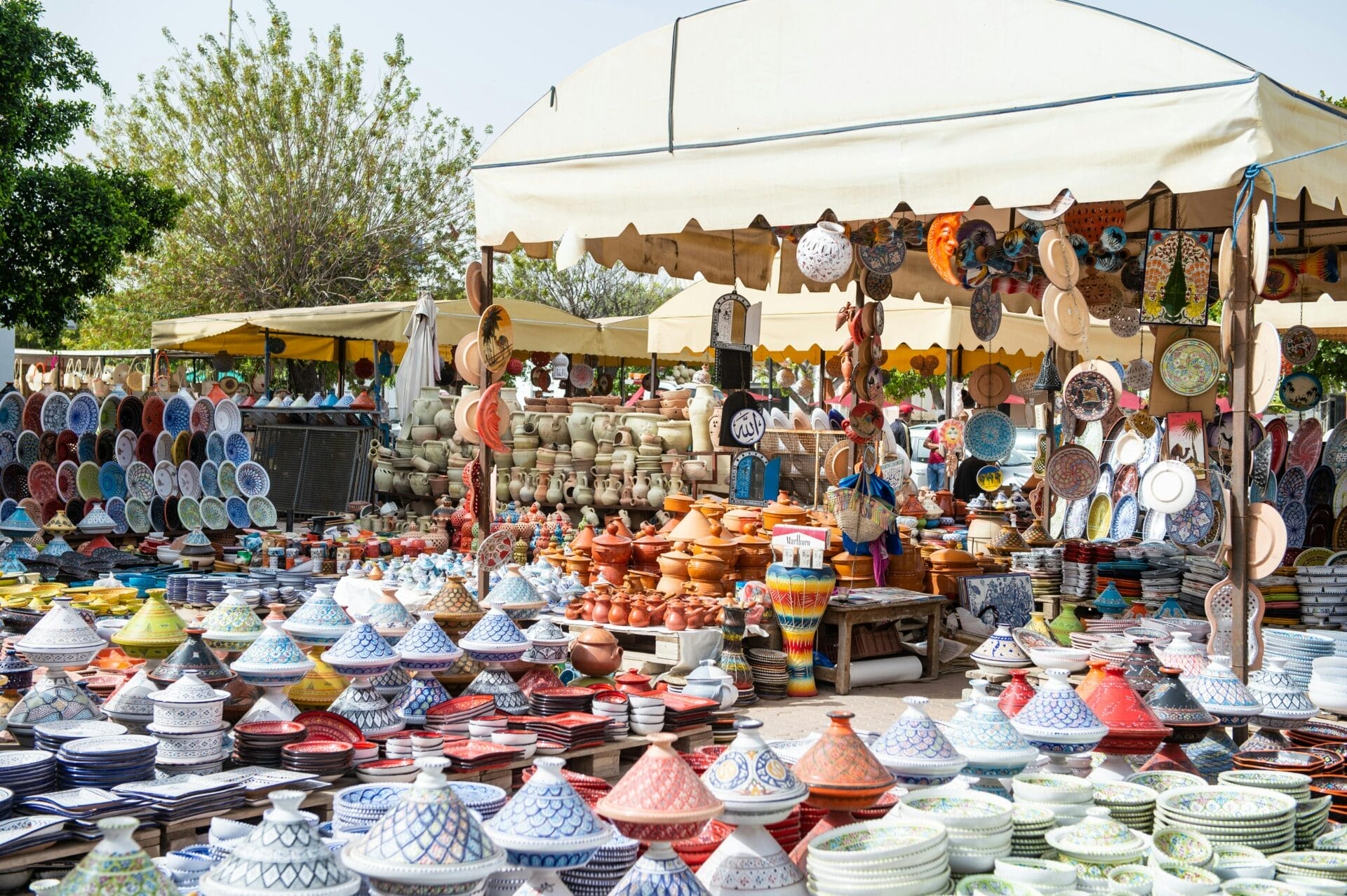 Handmade & Local Artisan Gifts