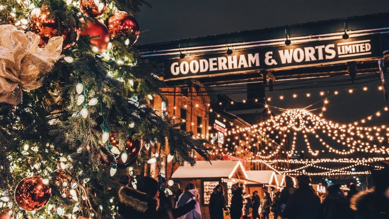Toronto Christmas Market | Distillery District