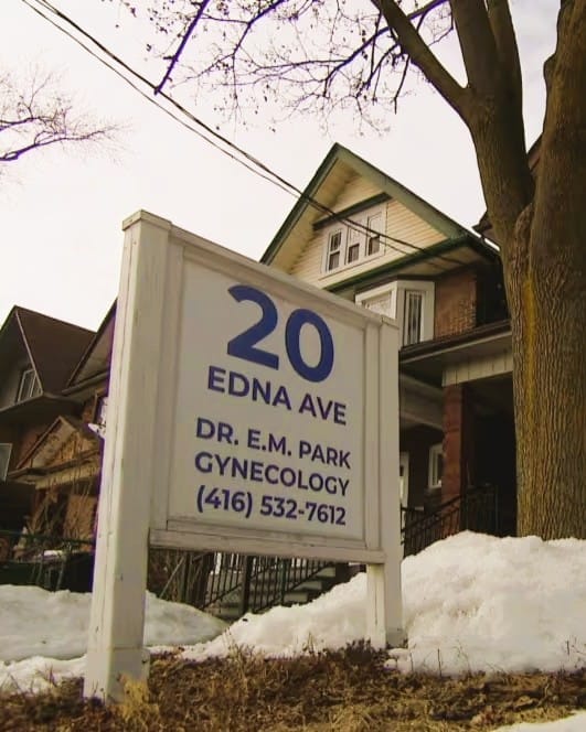 Toronto Gynecologist Clinic Exposes 2,500 Women to HIV