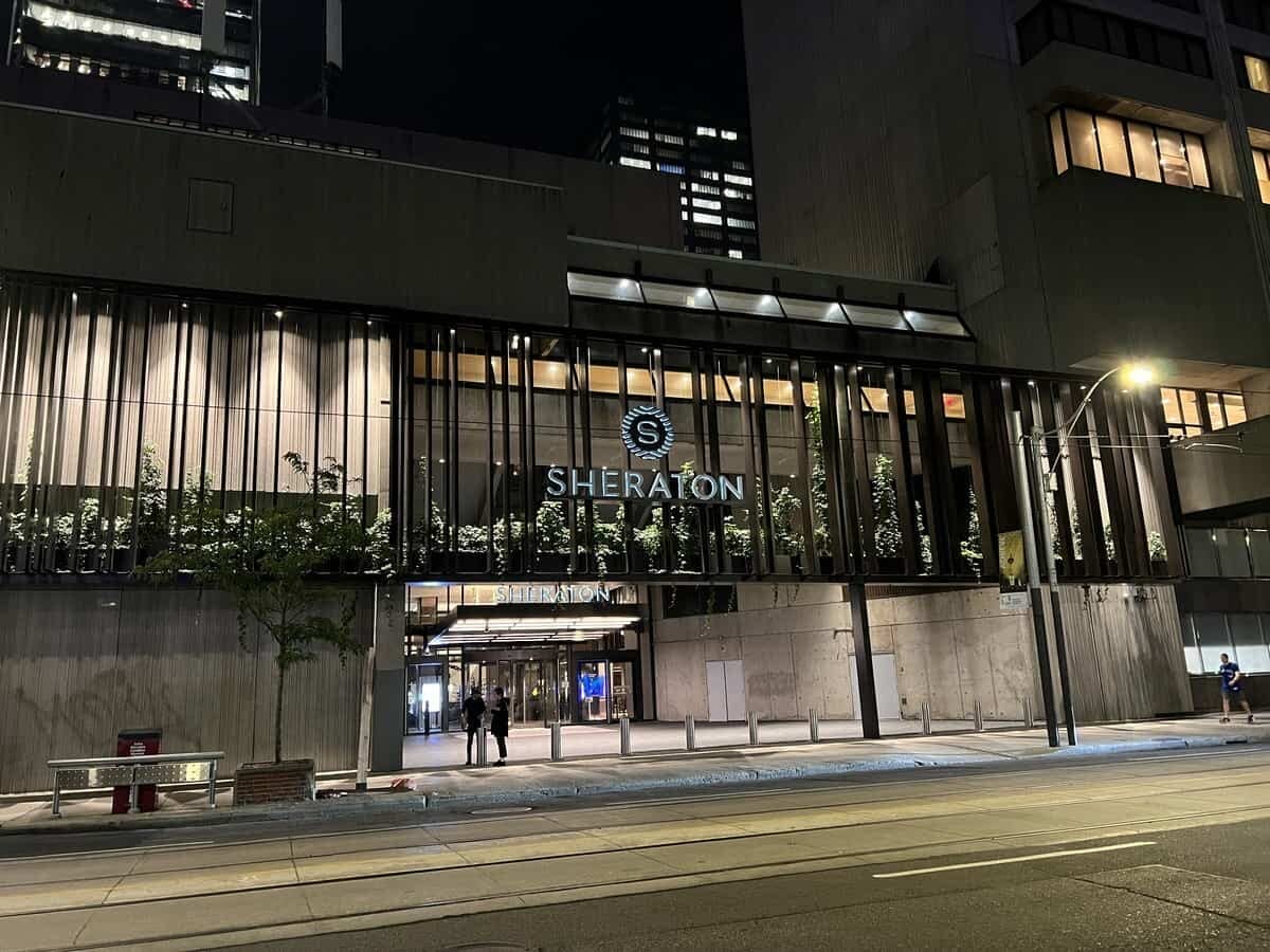 Honest Review of Sheraton Center Toronto Hotel
