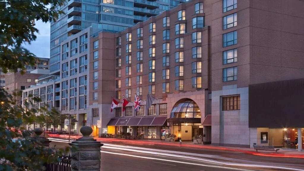 10 Best Toronto Hotels, Canada (From $88)