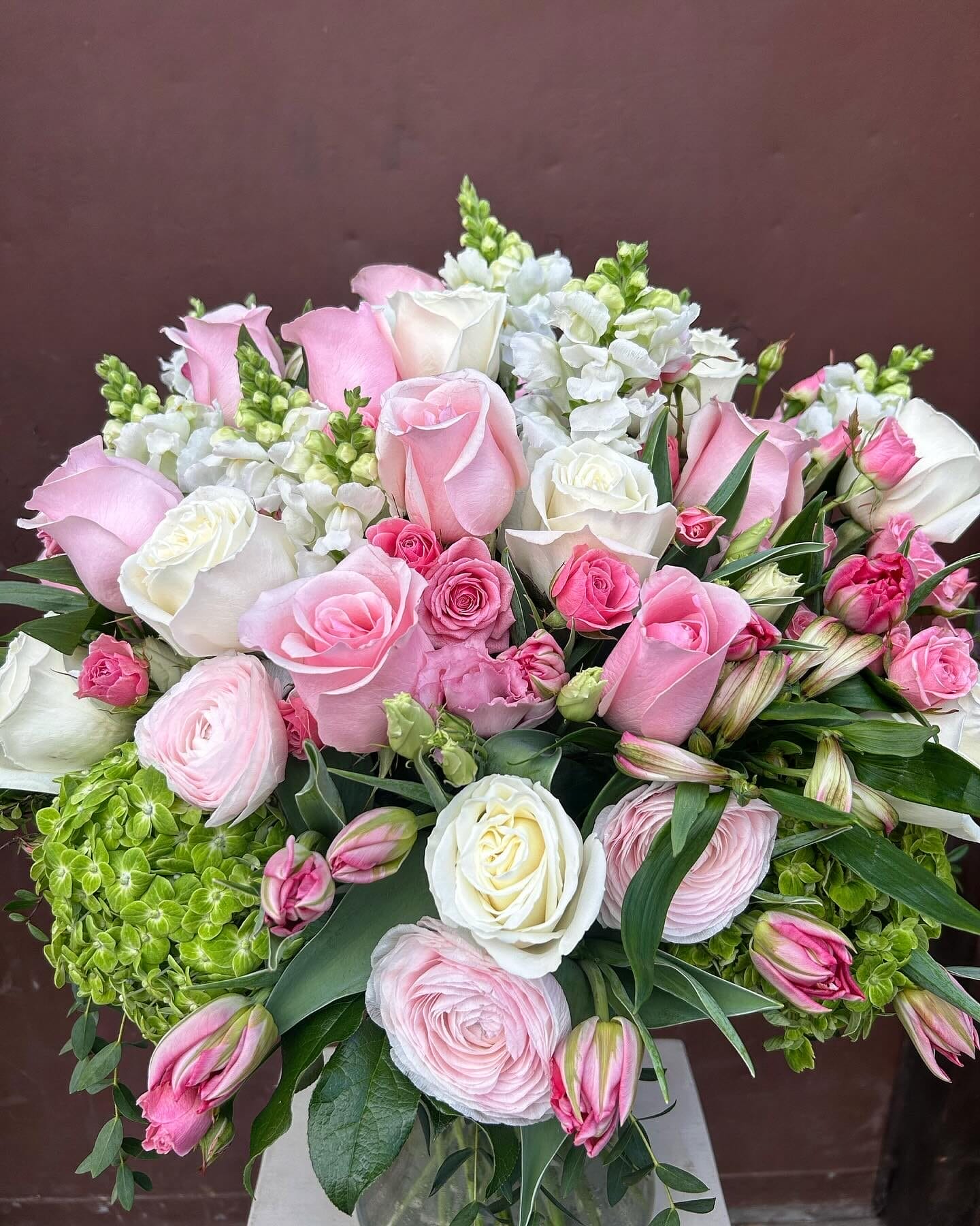 Rhea Flower Shop