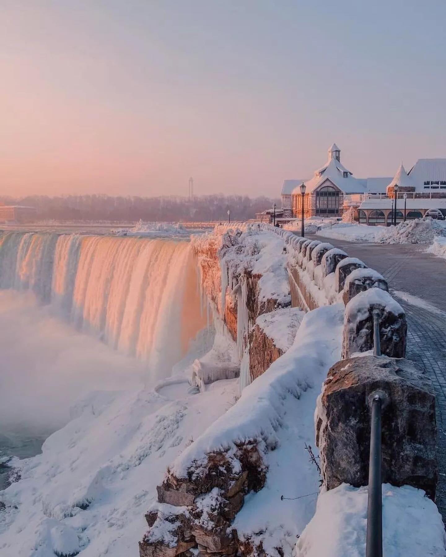 Niagara Falls