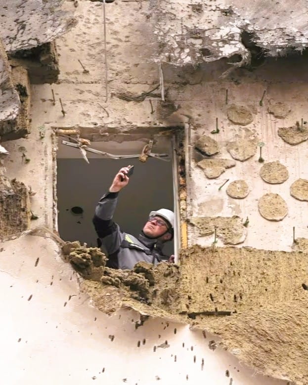 Ukraine’s Biggest Drone Attack Hits Moscow, Killing Three