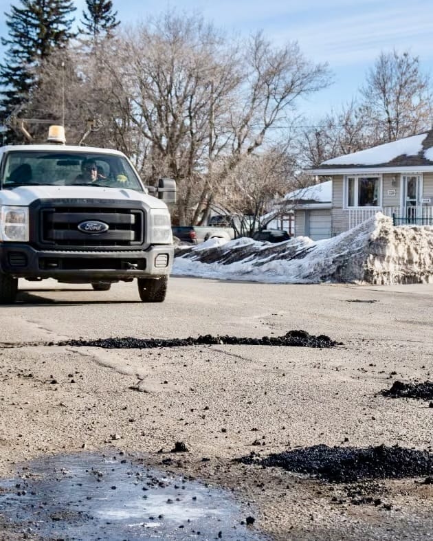 Pothole Season in Ontario: How and When to File a Damage Claim
