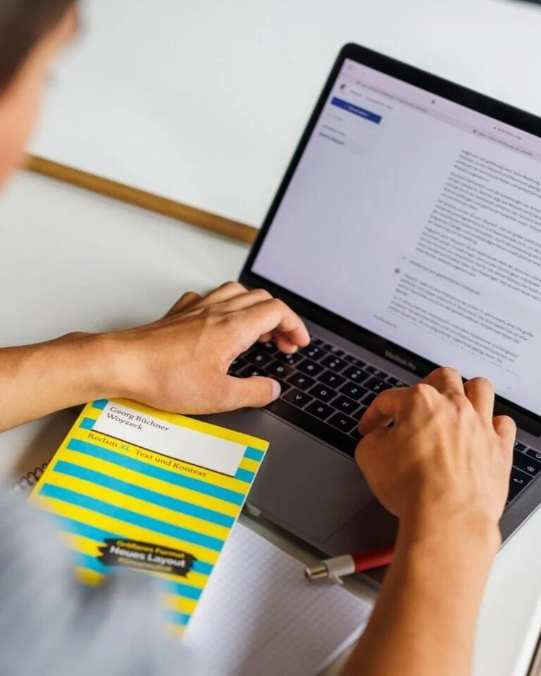 ChatGPT Plus Free for U.S. and Canadian College Students During Exam Season