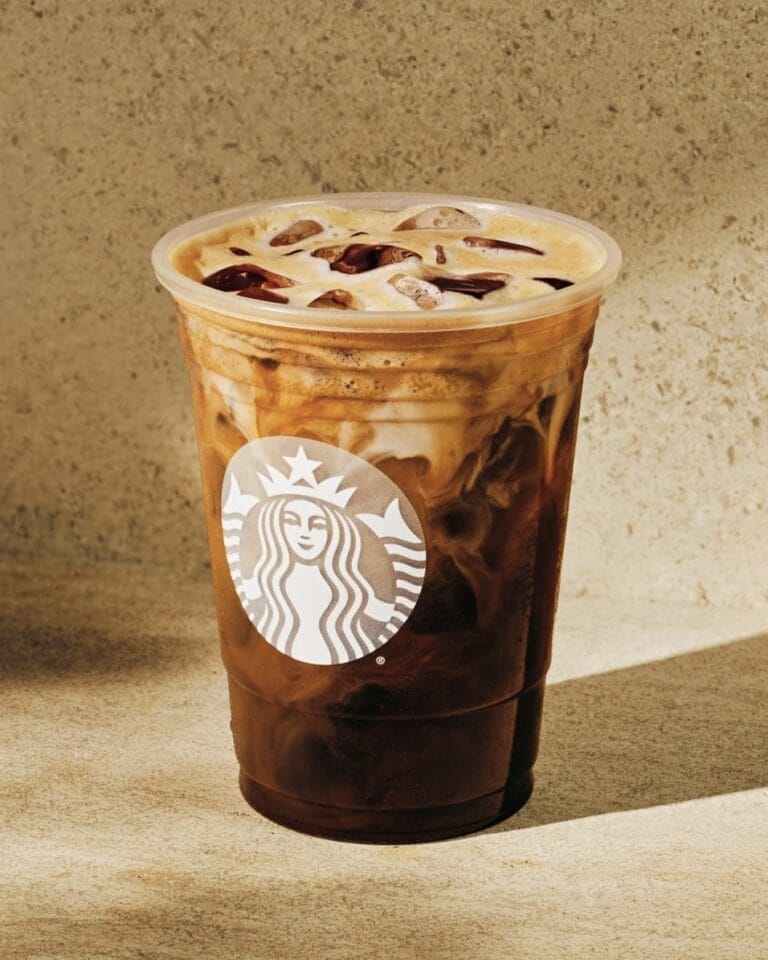 Starbucks Brings Back Summer-Berry Refreshers and Launches New Iced Horchata Oatmilk Shaken Espresso for Summer 2025