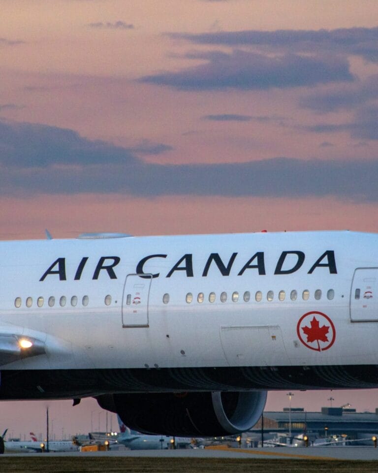 Air Canada Pilot Slams Air Traffic Controller Shortage Amid Flight Delays in Canada