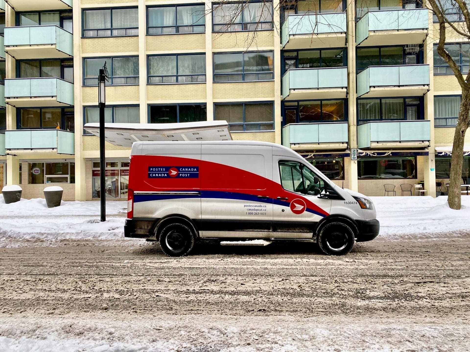 canada post