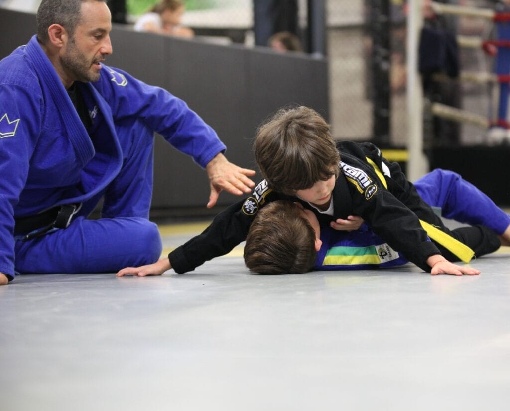  REV MMA