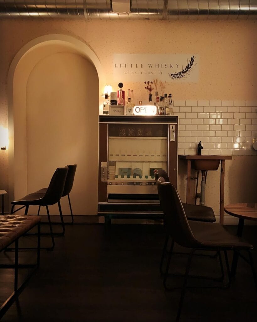 Best Cheap Bars in Toronto
