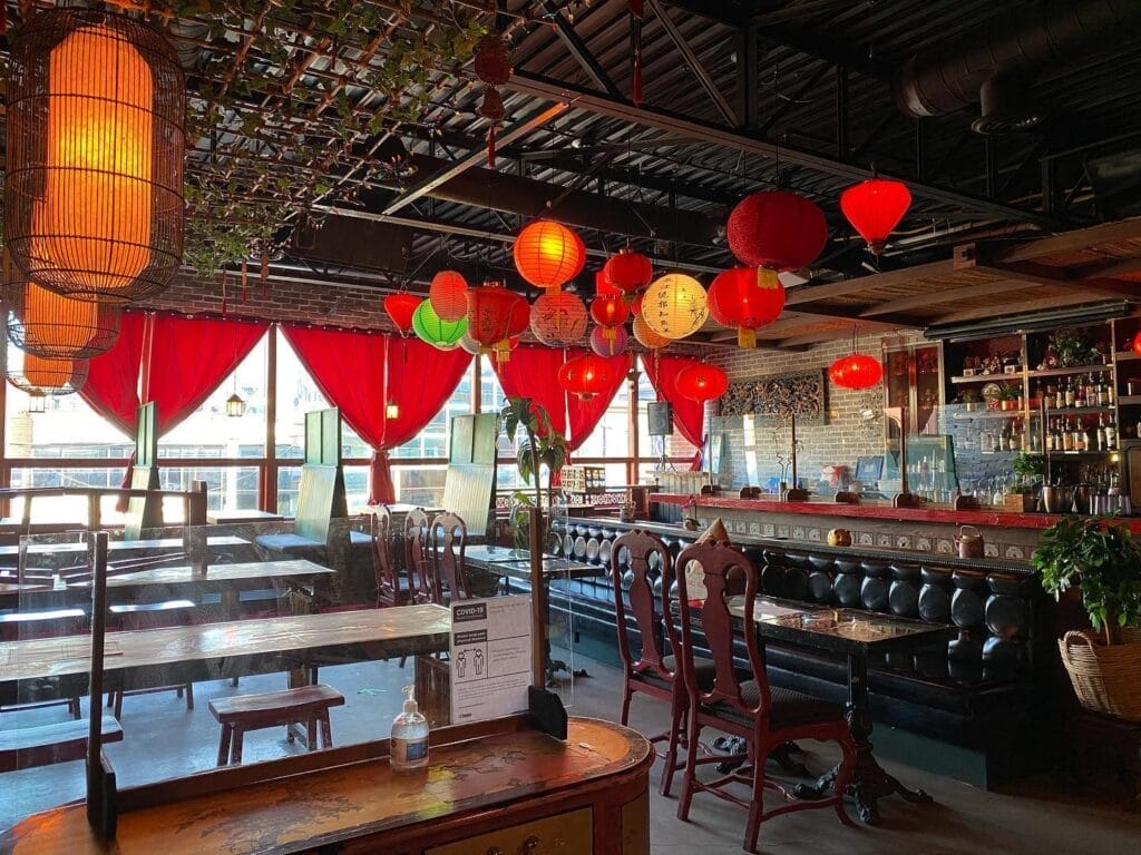 Best Cheap Bars in Toronto