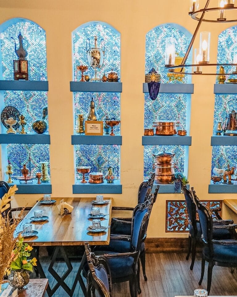 15+ Best Halal Restaurants in Toronto You’ll Crave Again and Again