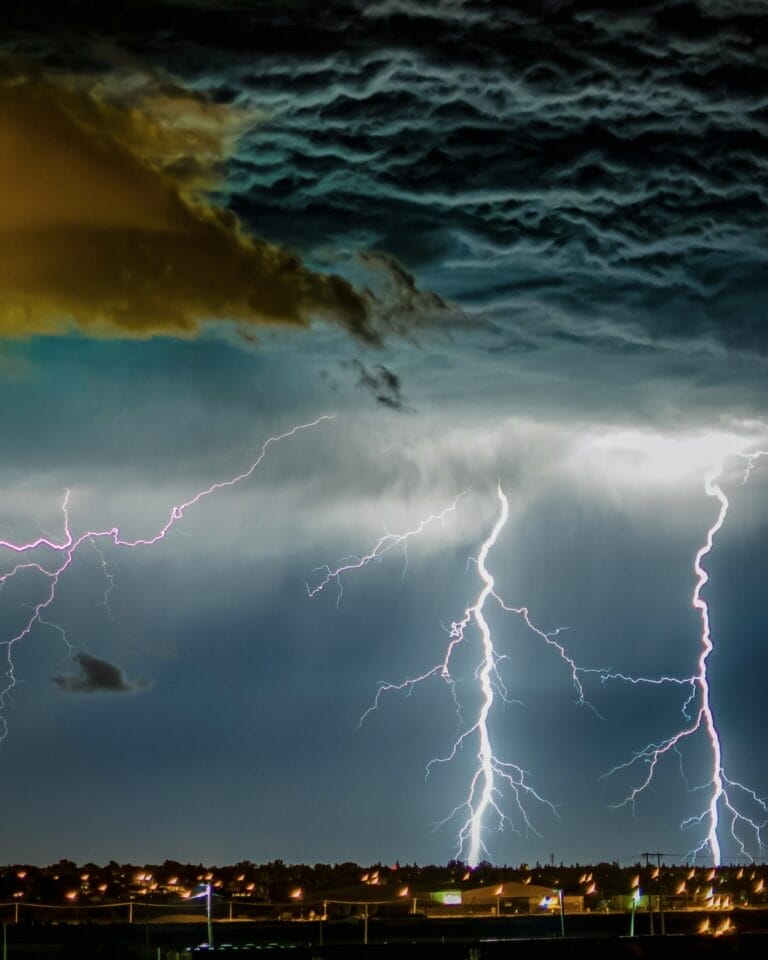 Severe Thunderstorm Warnings Issued for Waterloo Region and Perth County as Tornado Risk Looms in Southern Ontario