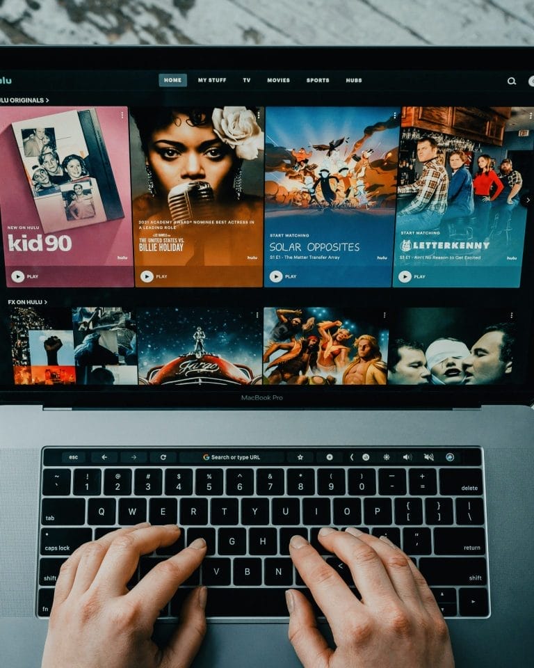 Government Blocks Streaming Sites for Public Servants Due to “People Management” Concerns