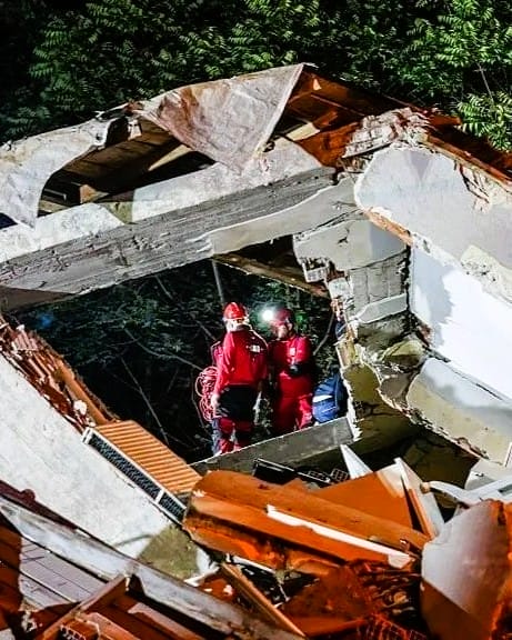 Magnitude 6.1 Earthquake Strikes Turkey’s Balikesir Province, One Dead and Dozens Injured