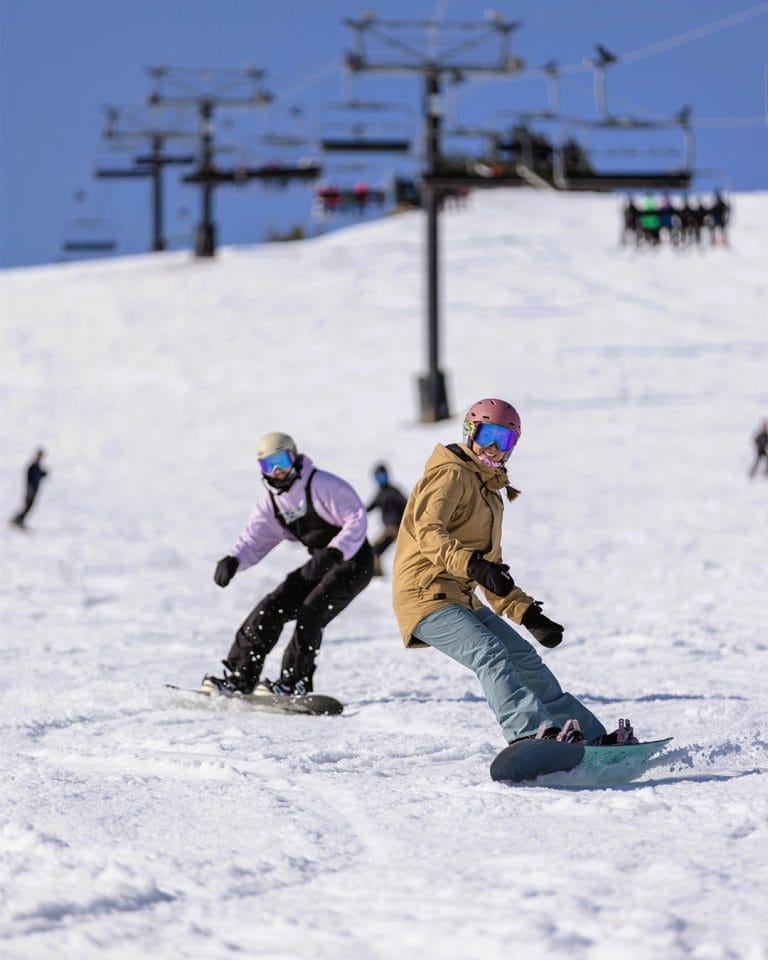 15+ Best Ski Resorts Near Toronto for a Day Trip 