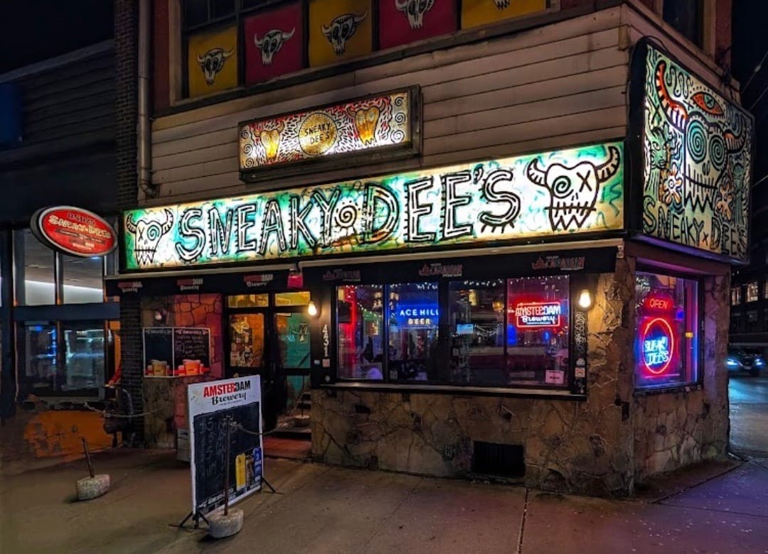 Bars open Christmas Eve Toronto