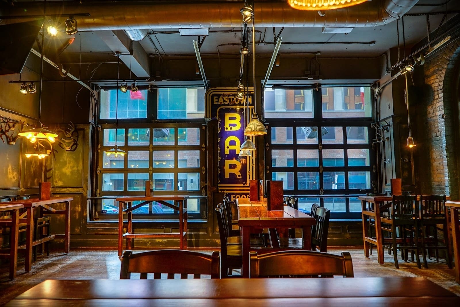 Bars open Christmas Eve Toronto
